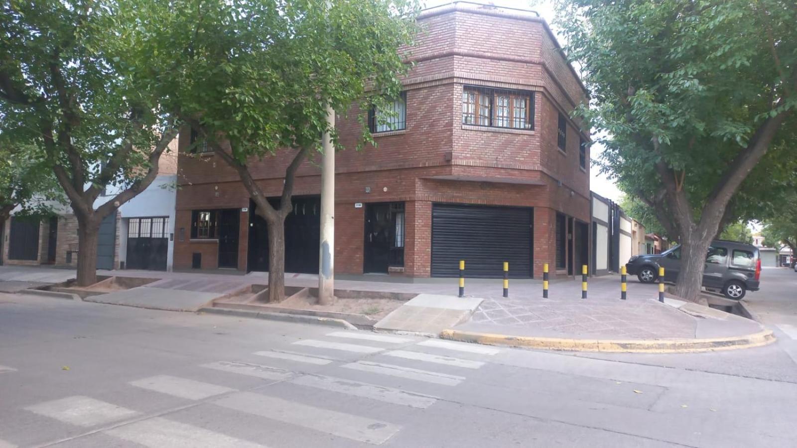 Apartamentos Willy - En Zona Residencial Con Estacionamiento Mendoza Exterior foto